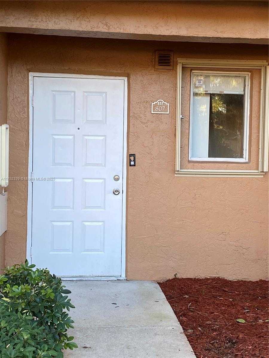 Small Image of 807 NORTH WEST 91ST TER #807, Plantation Number 4