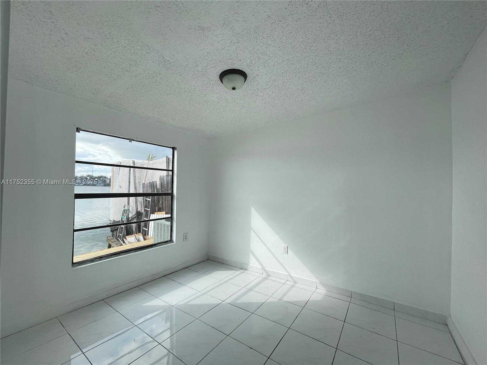 Small Image of 5790 WEST 26TH AVE #202, Hialeah Number 4