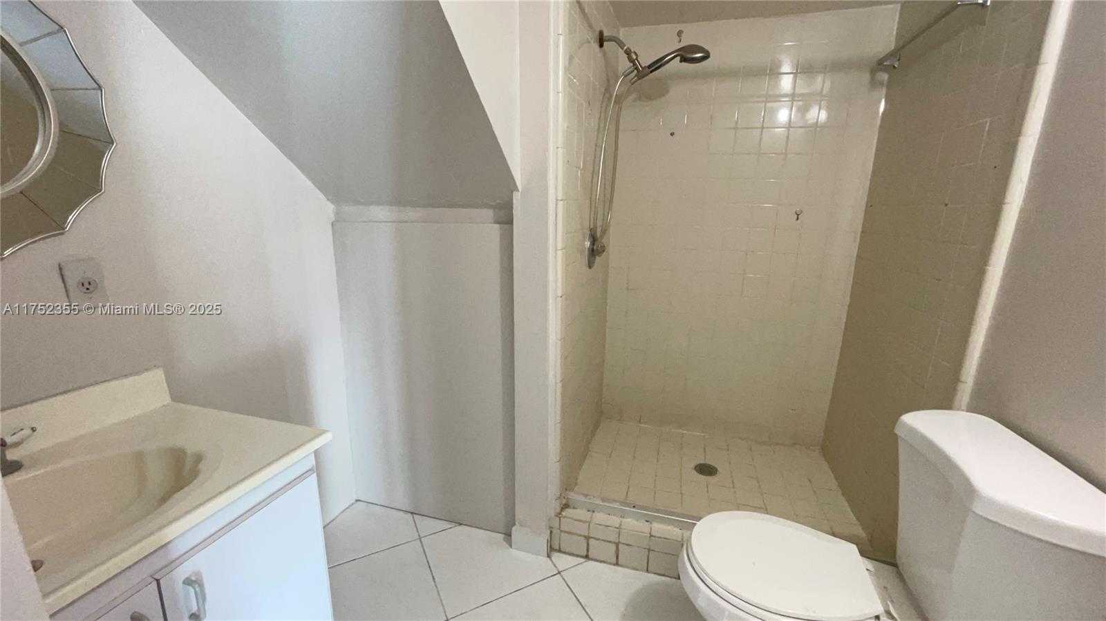 Small Image of 5790 WEST 26TH AVE #202, Hialeah Number 8