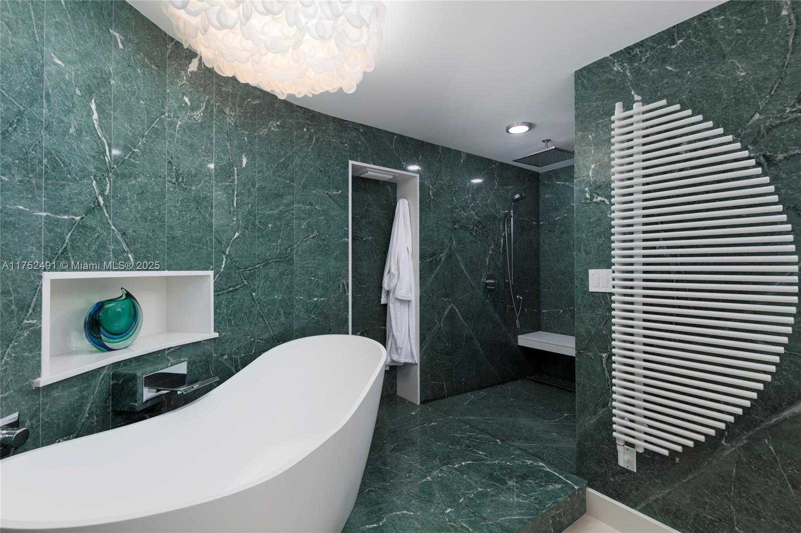 Small Image of 2843 SOUTH BAYSHORE DR #P3C&D, Miami Number 18