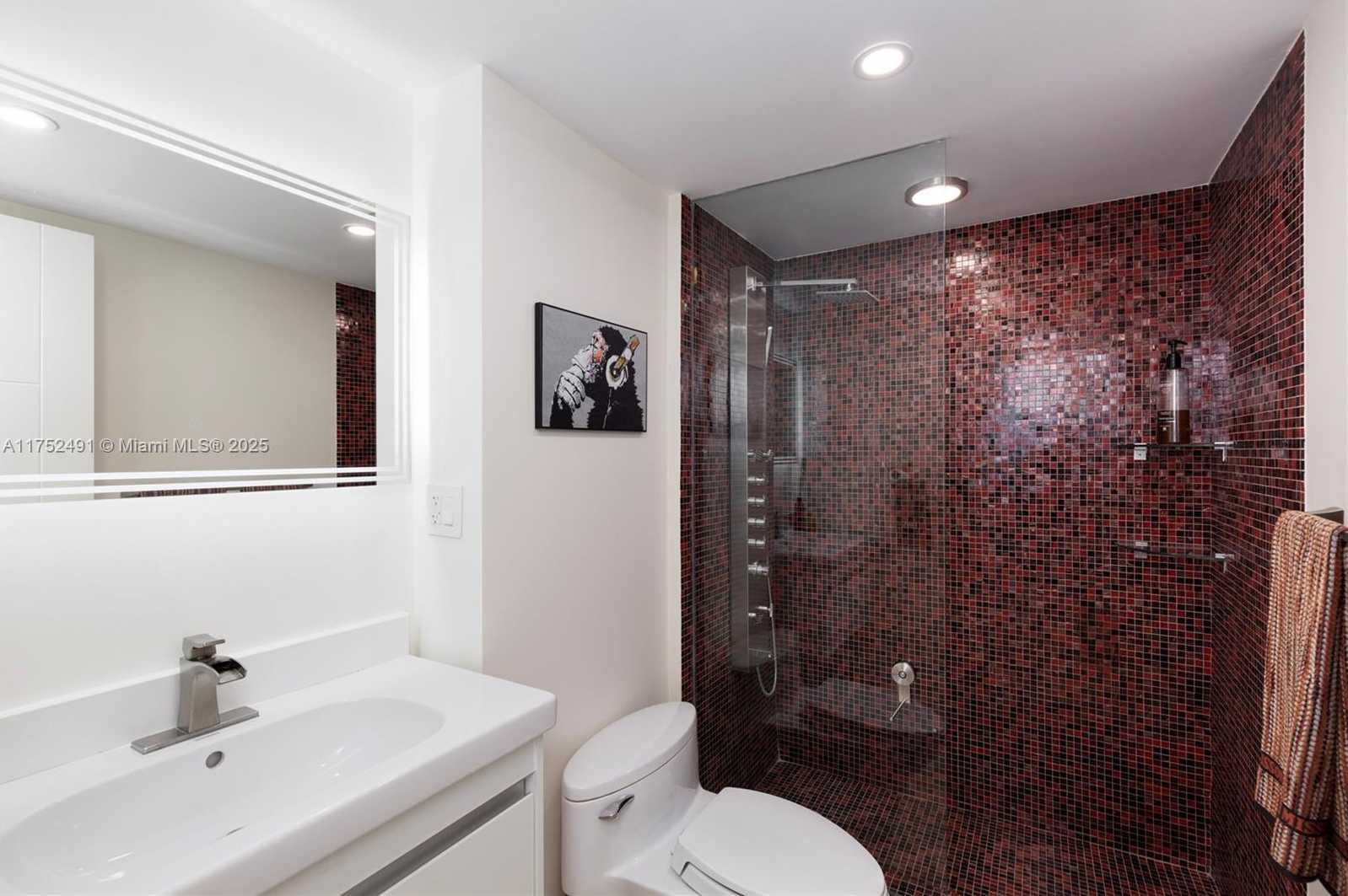 Small Image of 2843 SOUTH BAYSHORE DR #P3C&D, Miami Number 23
