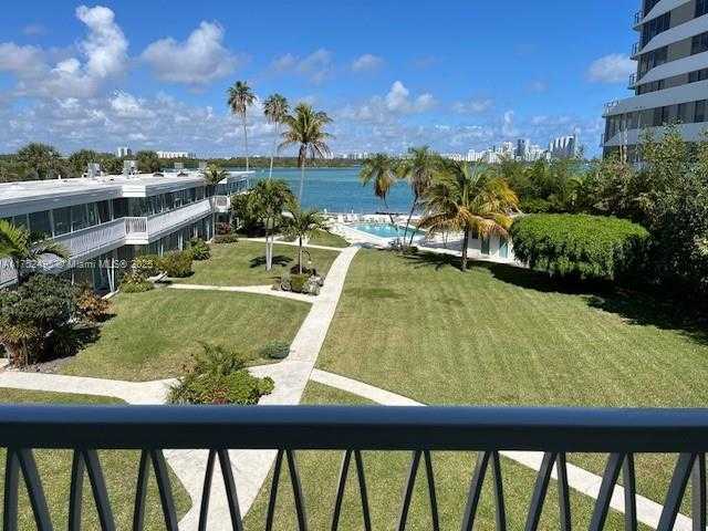 Small Image of 1155 103RD ST #8B, Bay Harbor Islands Number 6