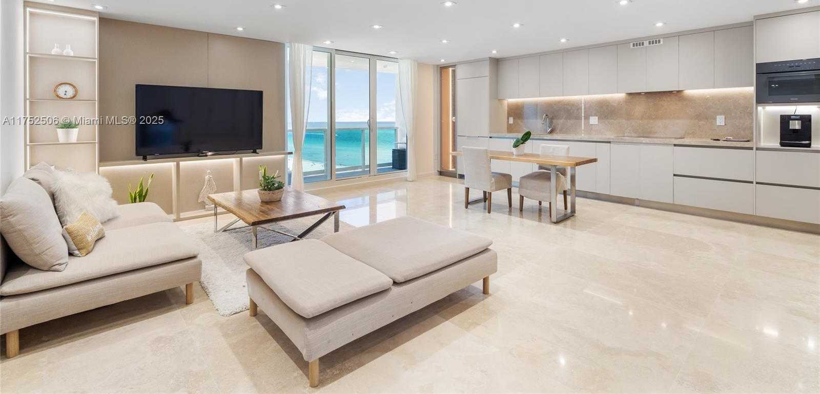 Small Image of 2301 COLLINS AVE #1011-1012, Miami Beach Number 2