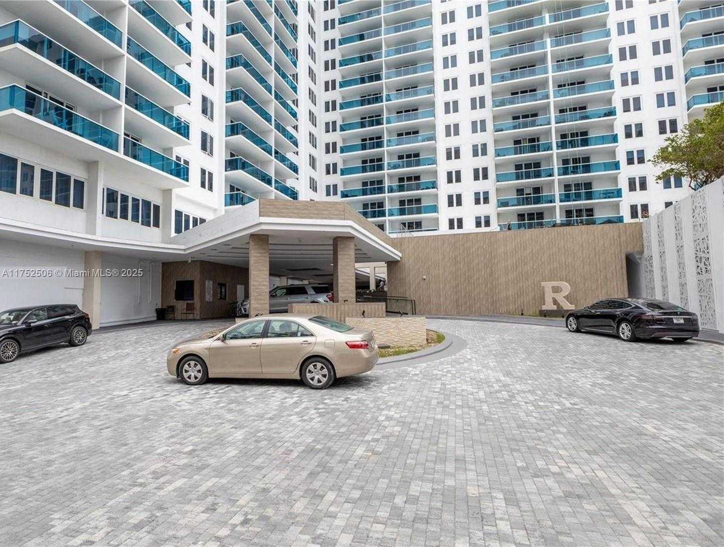 Small Image of 2301 COLLINS AVE #1011-1012, Miami Beach Number 39