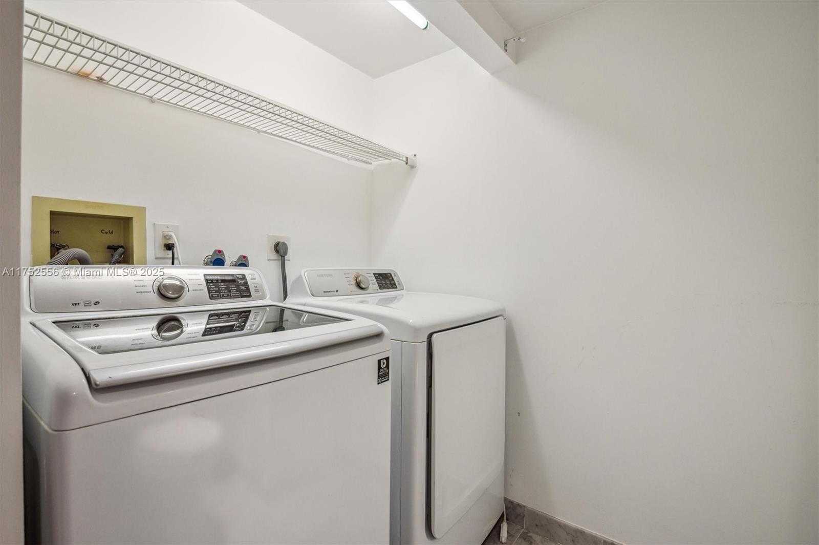 Small Image of 16485 COLLINS AVE #2035, Sunny Isles Beach Number 12