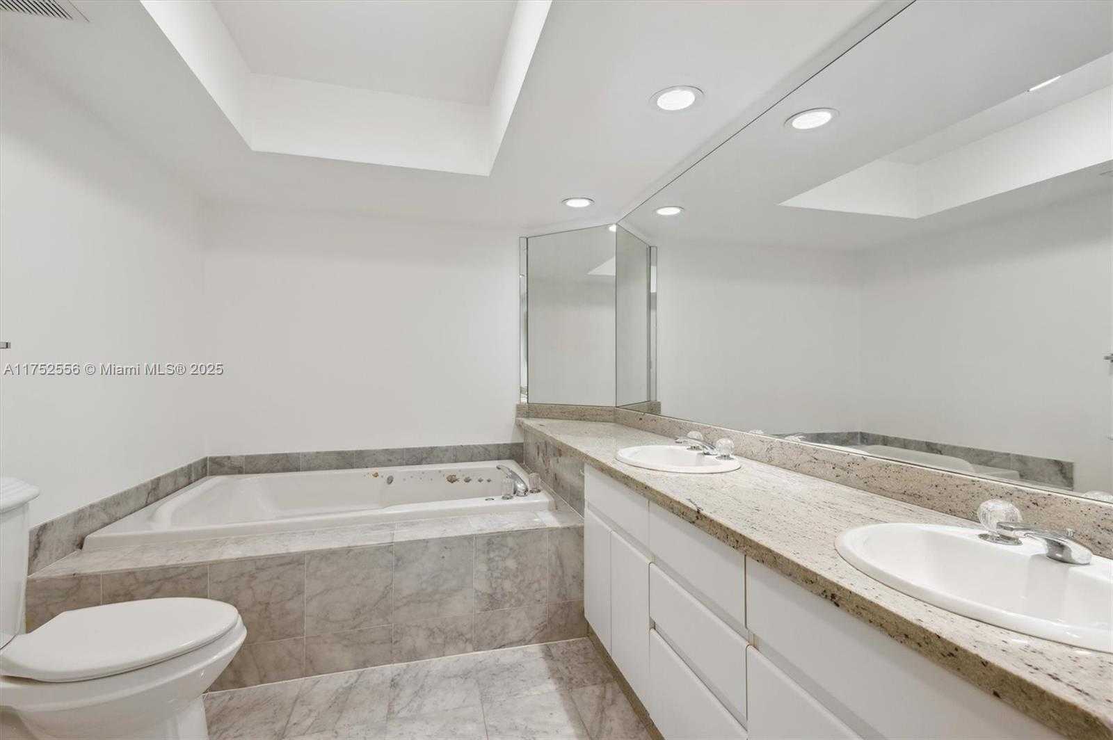 Small Image of 16485 COLLINS AVE #2035, Sunny Isles Beach Number 8