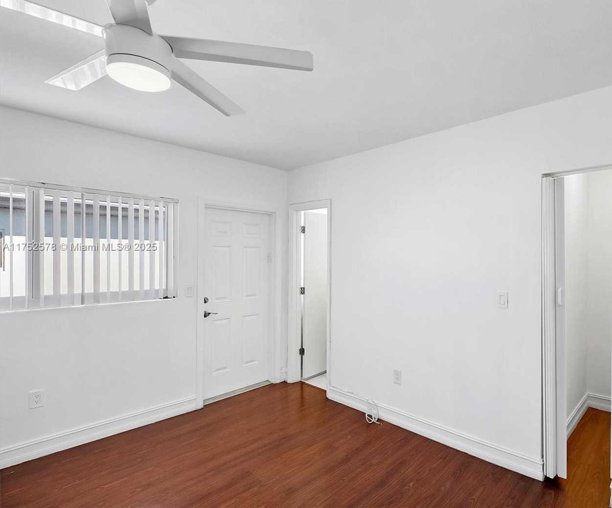 Small Image of 7342 GARY AVE, Miami Beach Number 17