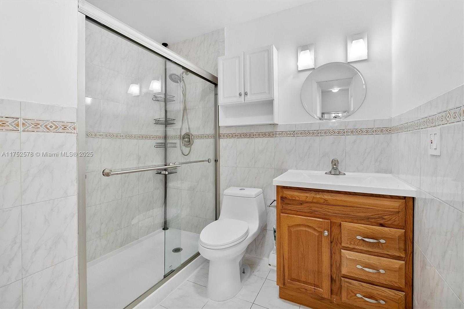 Small Image of 7342 GARY AVE, Miami Beach Number 26