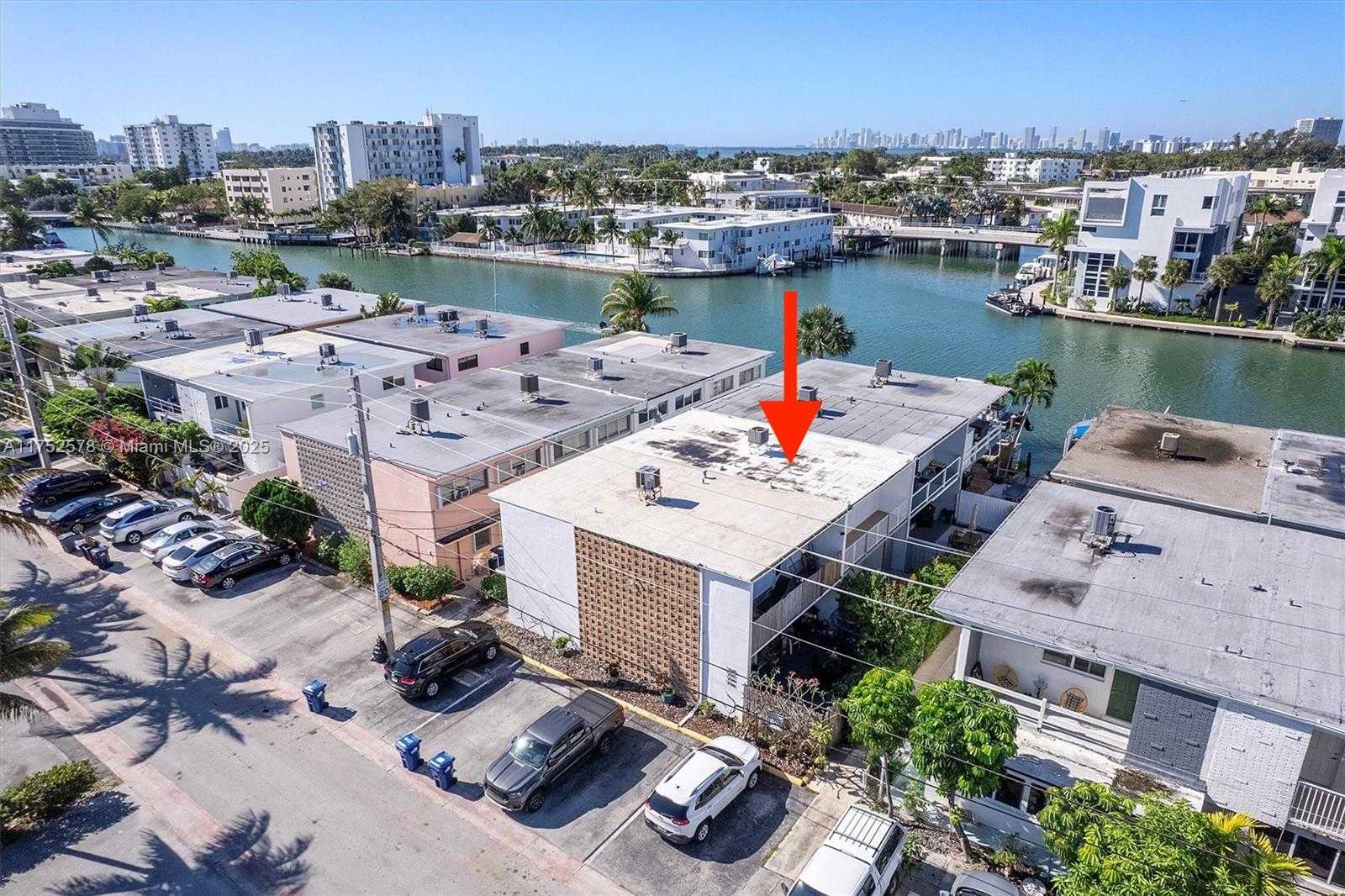 Small Image of 7342 GARY AVE, Miami Beach Number 27