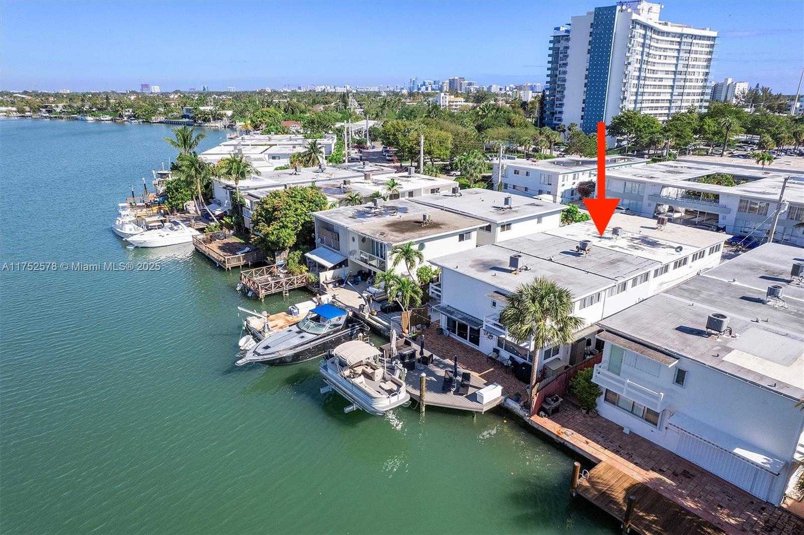 Small Image of 7342 GARY AVE, Miami Beach Number 28
