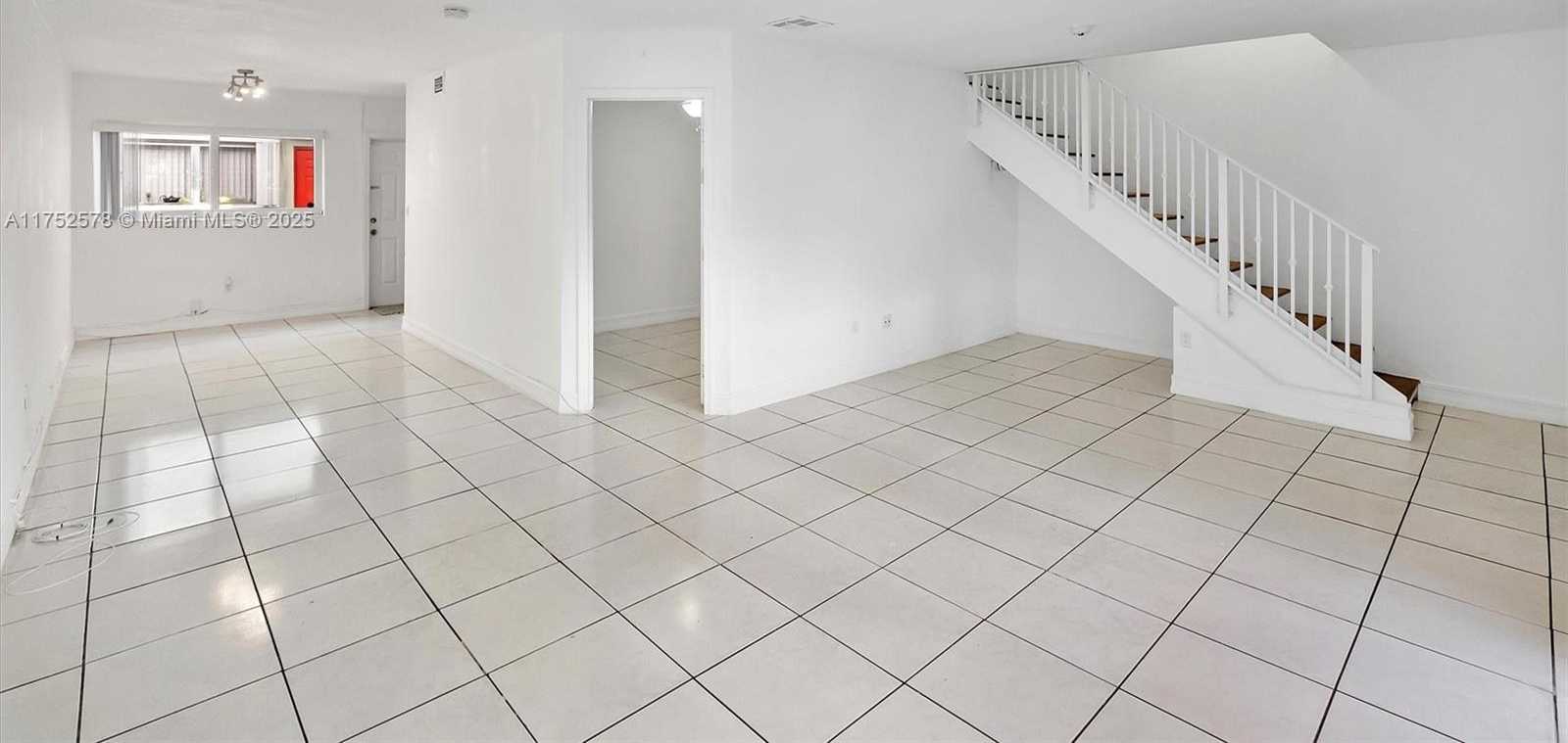 Small Image of 7342 GARY AVE, Miami Beach Number 6