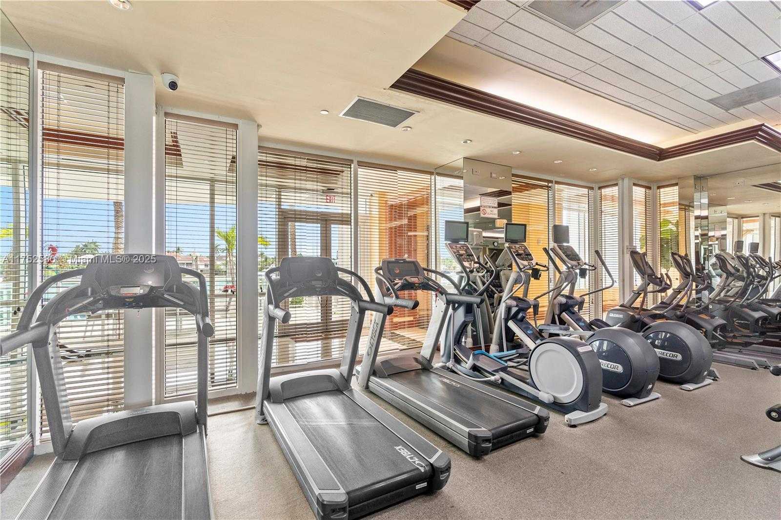 Small Image of 20201 EAST COUNTRY CLUB DR #2708, Aventura Number 34