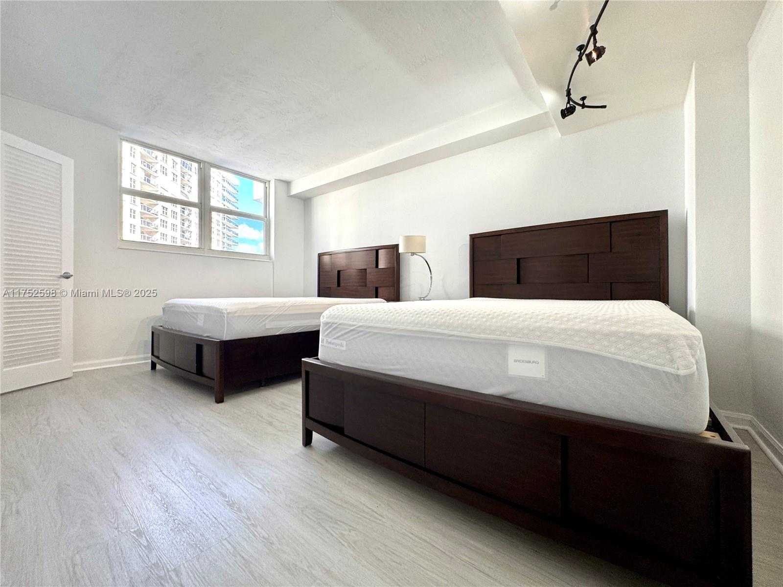 Small Image of 3001 SOUTH OCEAN DR #645, Hollywood Number 16