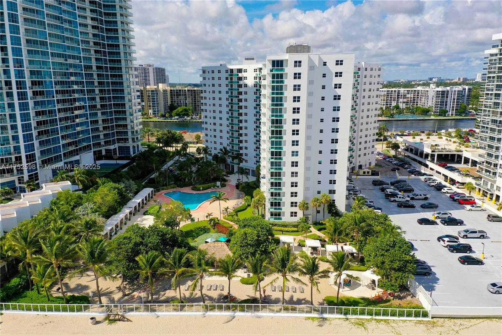 Small Image of 3001 SOUTH OCEAN DR #645, Hollywood Number 36