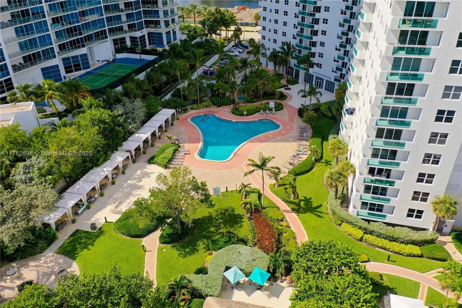 Small Image of 3001 SOUTH OCEAN DR #645, Hollywood Number 37