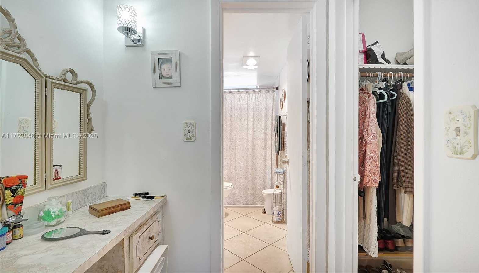 Small Image of 2905 POINT EAST DR #L208, Aventura Number 30