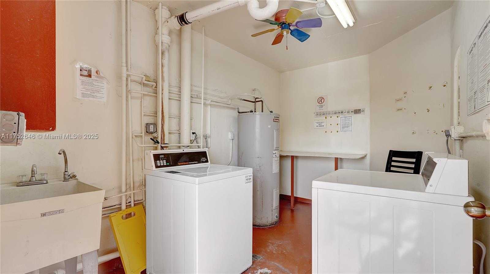 Small Image of 2905 POINT EAST DR #L208, Aventura Number 38