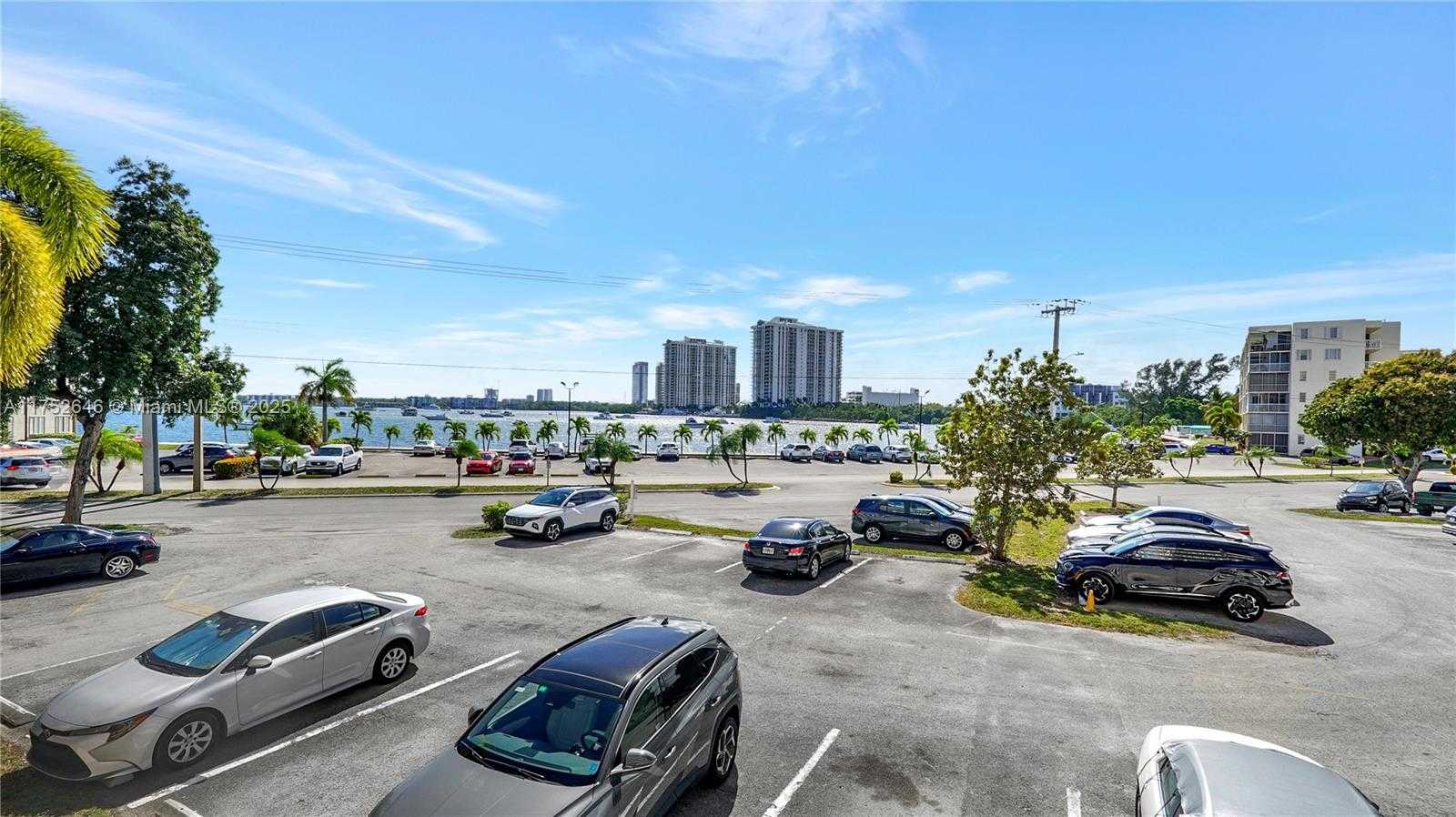Small Image of 2905 POINT EAST DR #L208, Aventura Number 7
