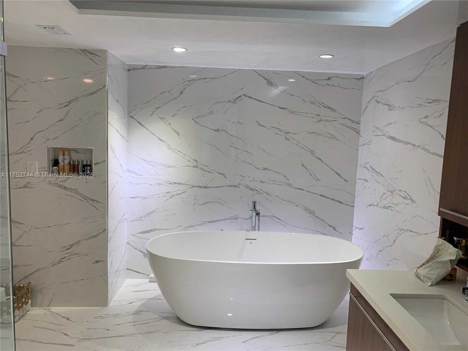 Small Image of 9401 COLLINS AVE #305, Surfside Number 11
