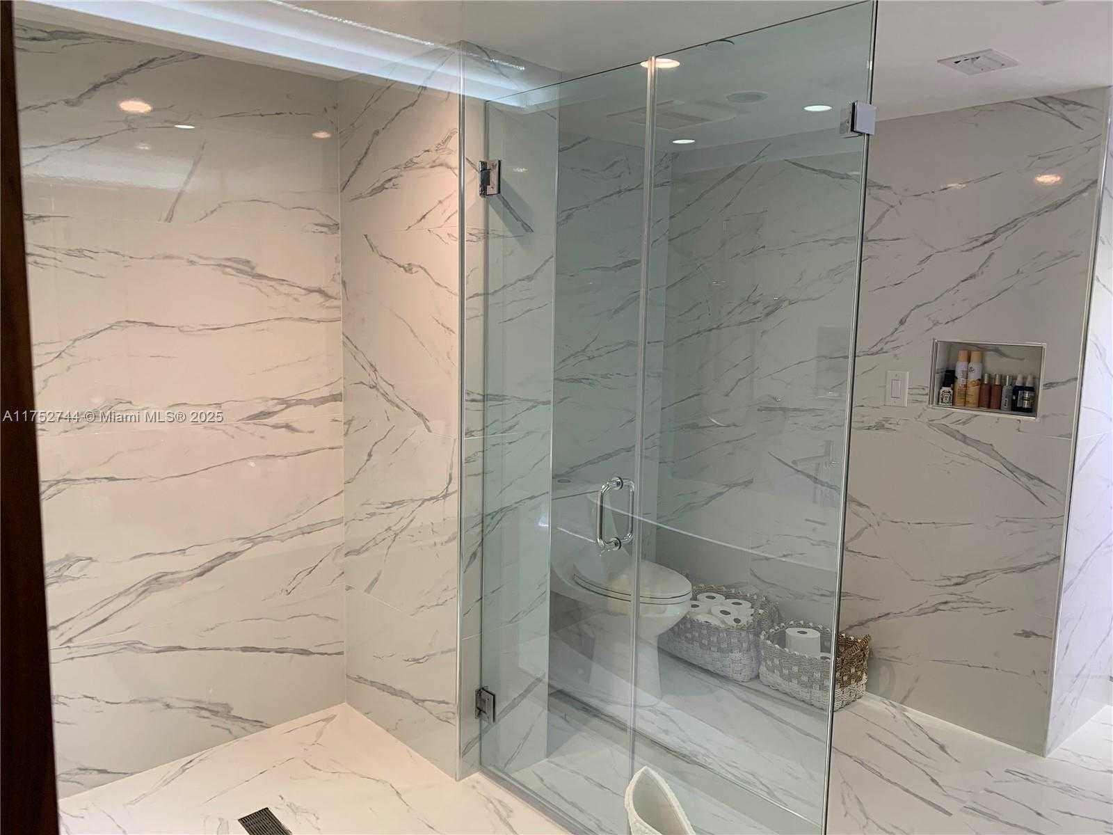 Small Image of 9401 COLLINS AVE #305, Surfside Number 12