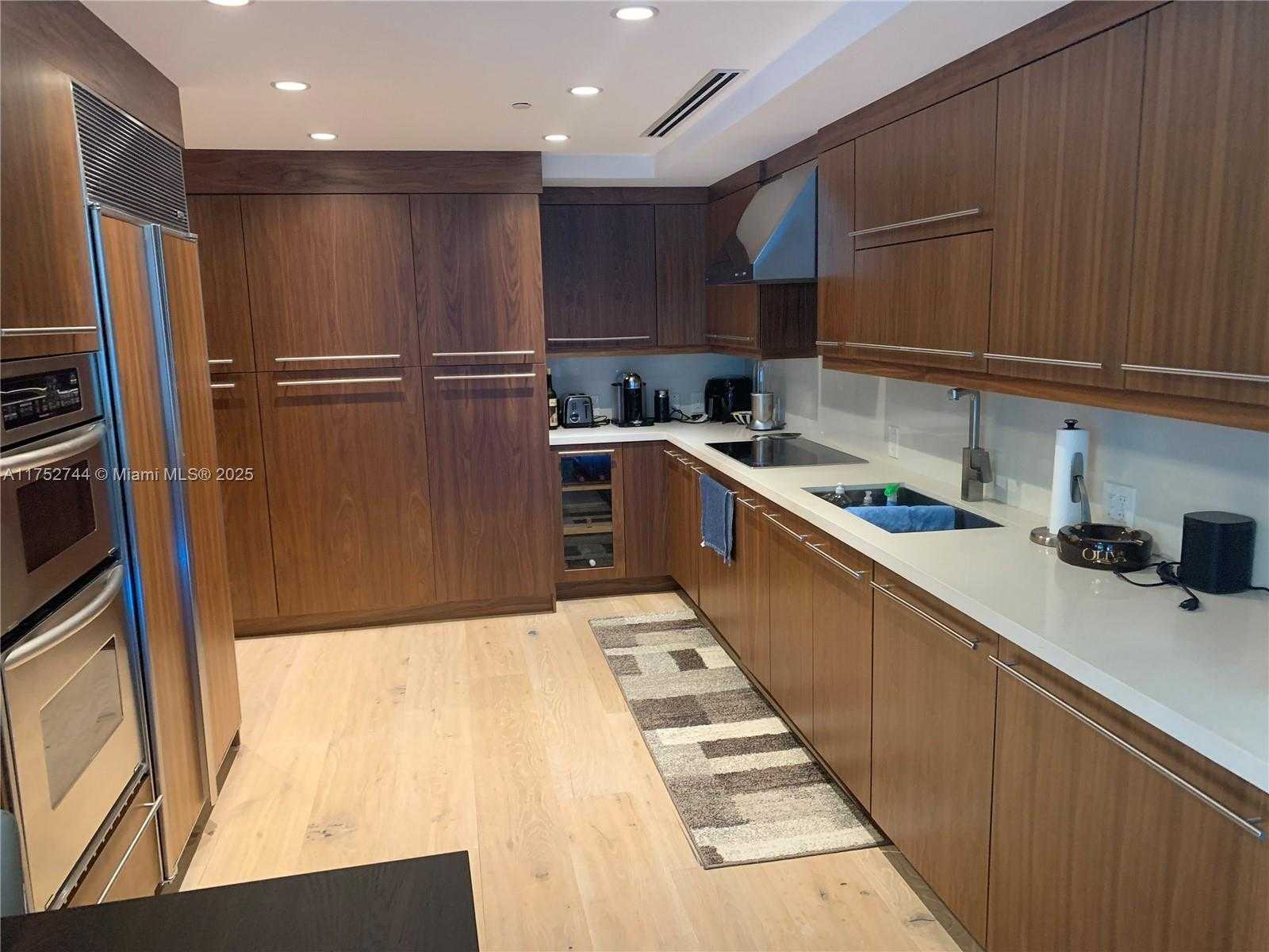 Small Image of 9401 COLLINS AVE #305, Surfside Number 5