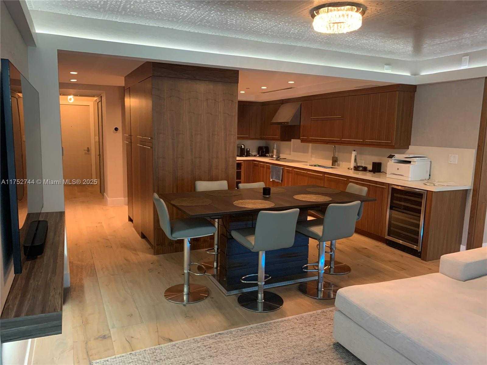 Small Image of 9401 COLLINS AVE #305, Surfside Number 7