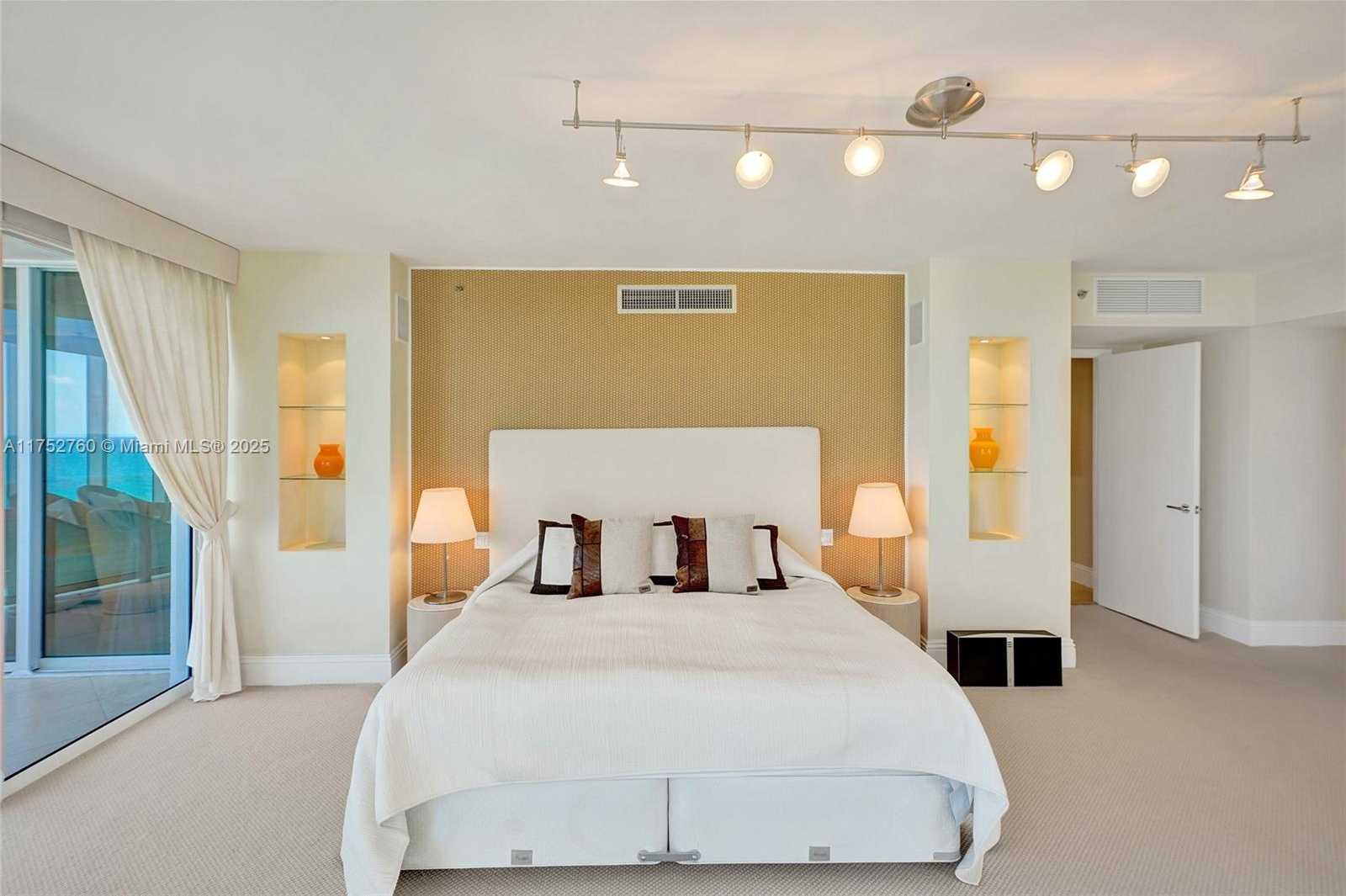 Small Image of 18911 COLLINS AVE #1901, Sunny Isles Beach Number 24