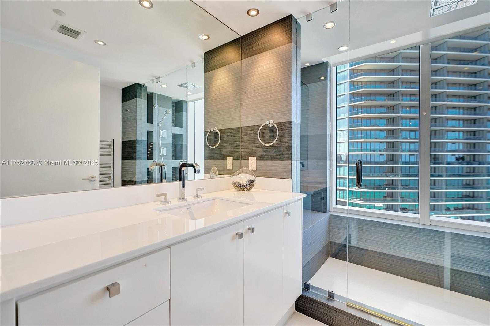 Small Image of 18911 COLLINS AVE #1901, Sunny Isles Beach Number 34