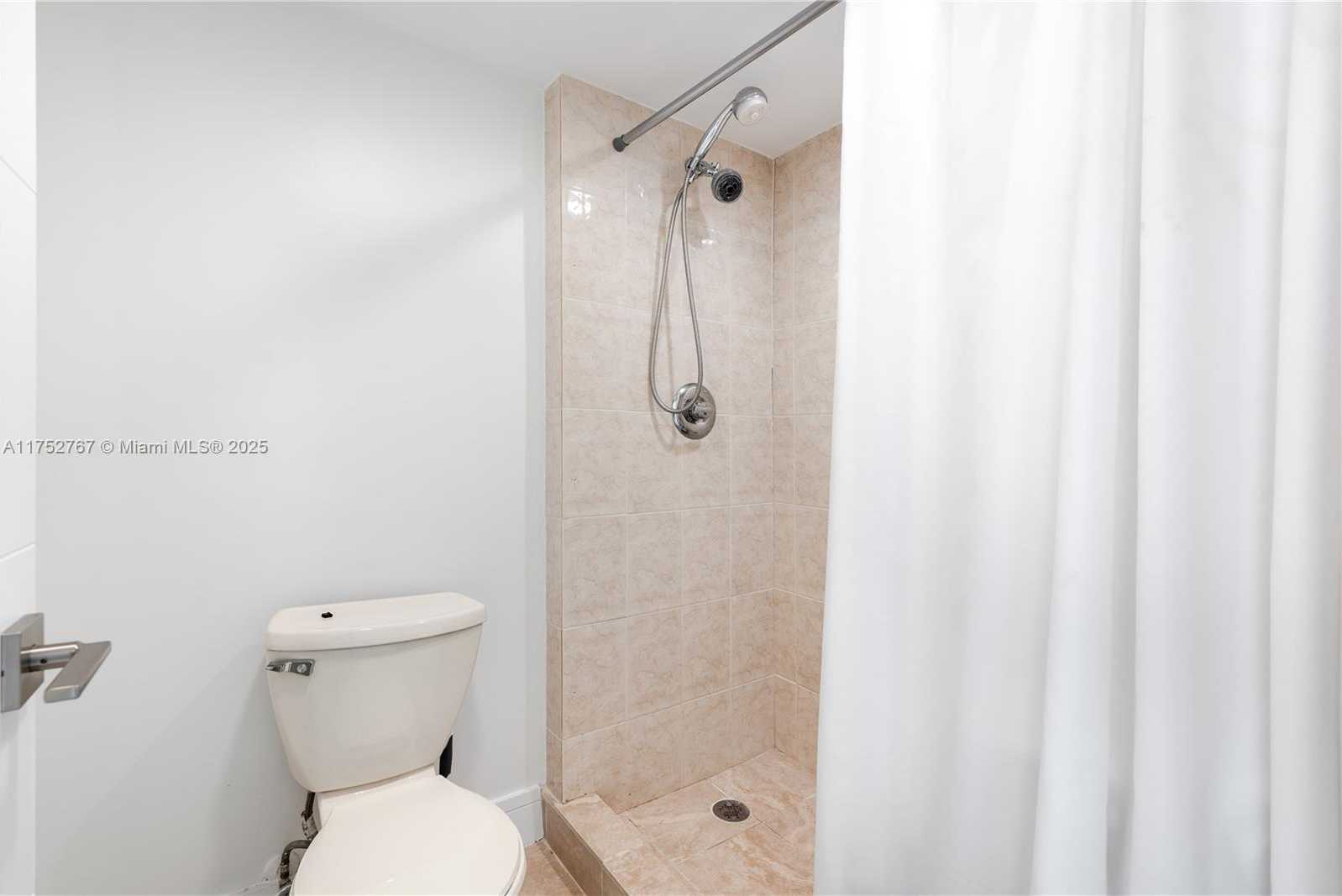 Small Image of 210 174TH ST #807, Sunny Isles Beach Number 23