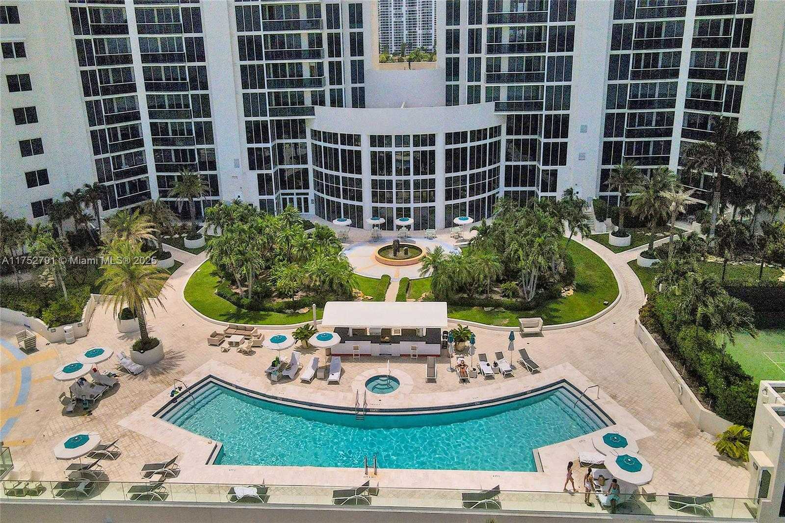Small Image of 19111 COLLINS AVE #PH4, Sunny Isles Beach Number 10
