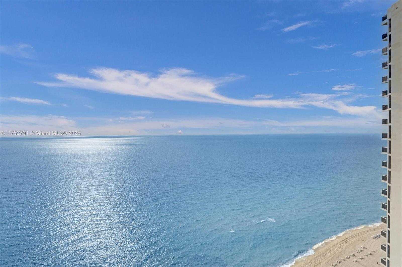 Small Image of 19111 COLLINS AVE #PH4, Sunny Isles Beach Number 4