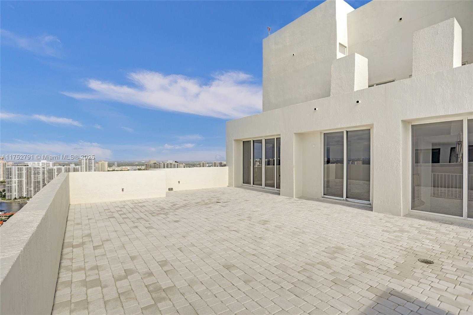 Small Image of 19111 COLLINS AVE #PH4, Sunny Isles Beach Number 6