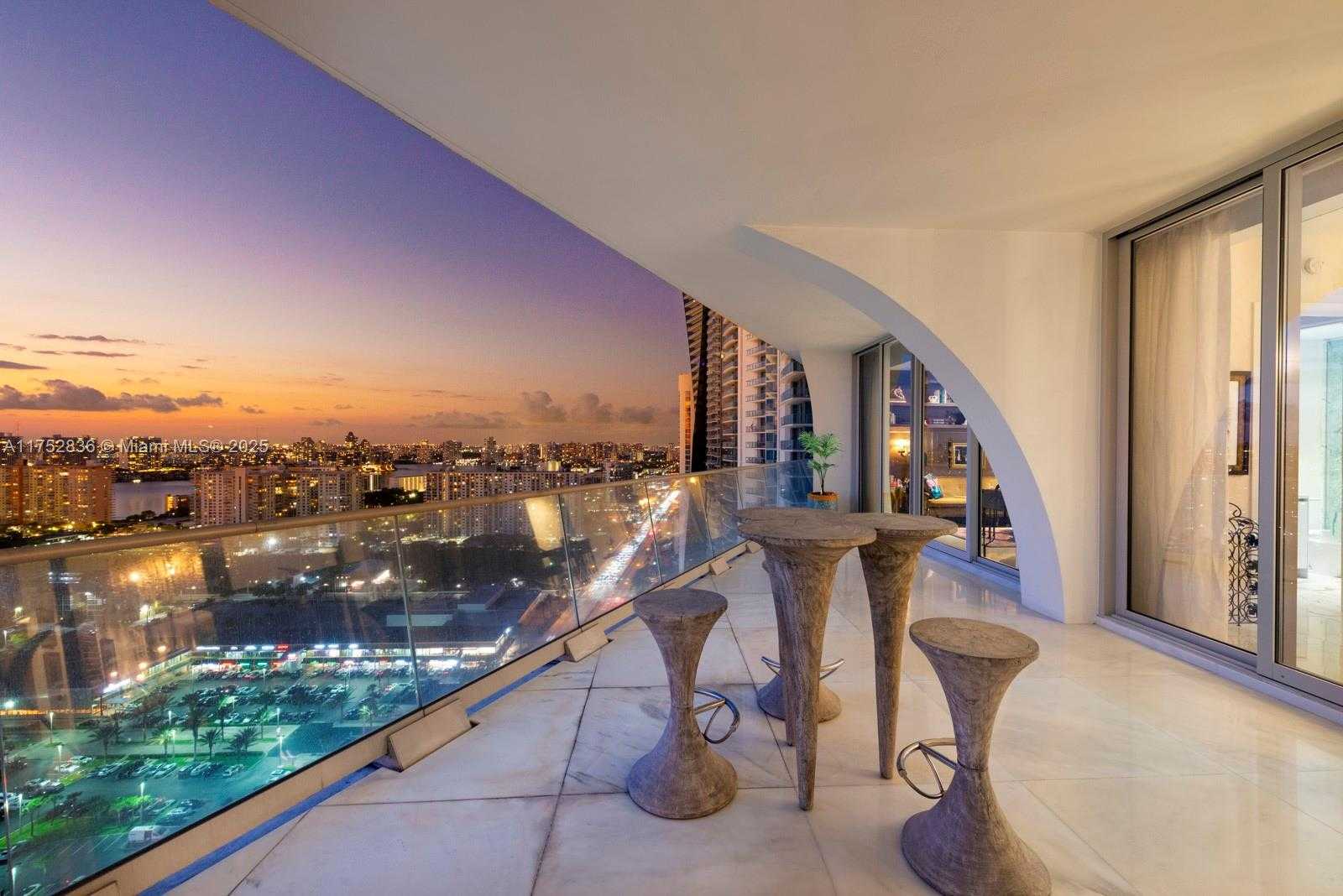 Small Image of 16901 COLLINS AVE #2703, Sunny Isles Beach Number 26