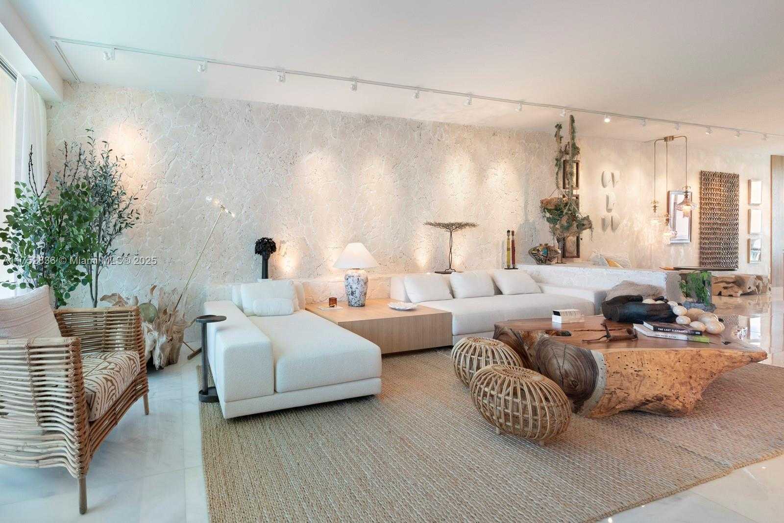 Small Image of 16901 COLLINS AVE #2703, Sunny Isles Beach Number 9
