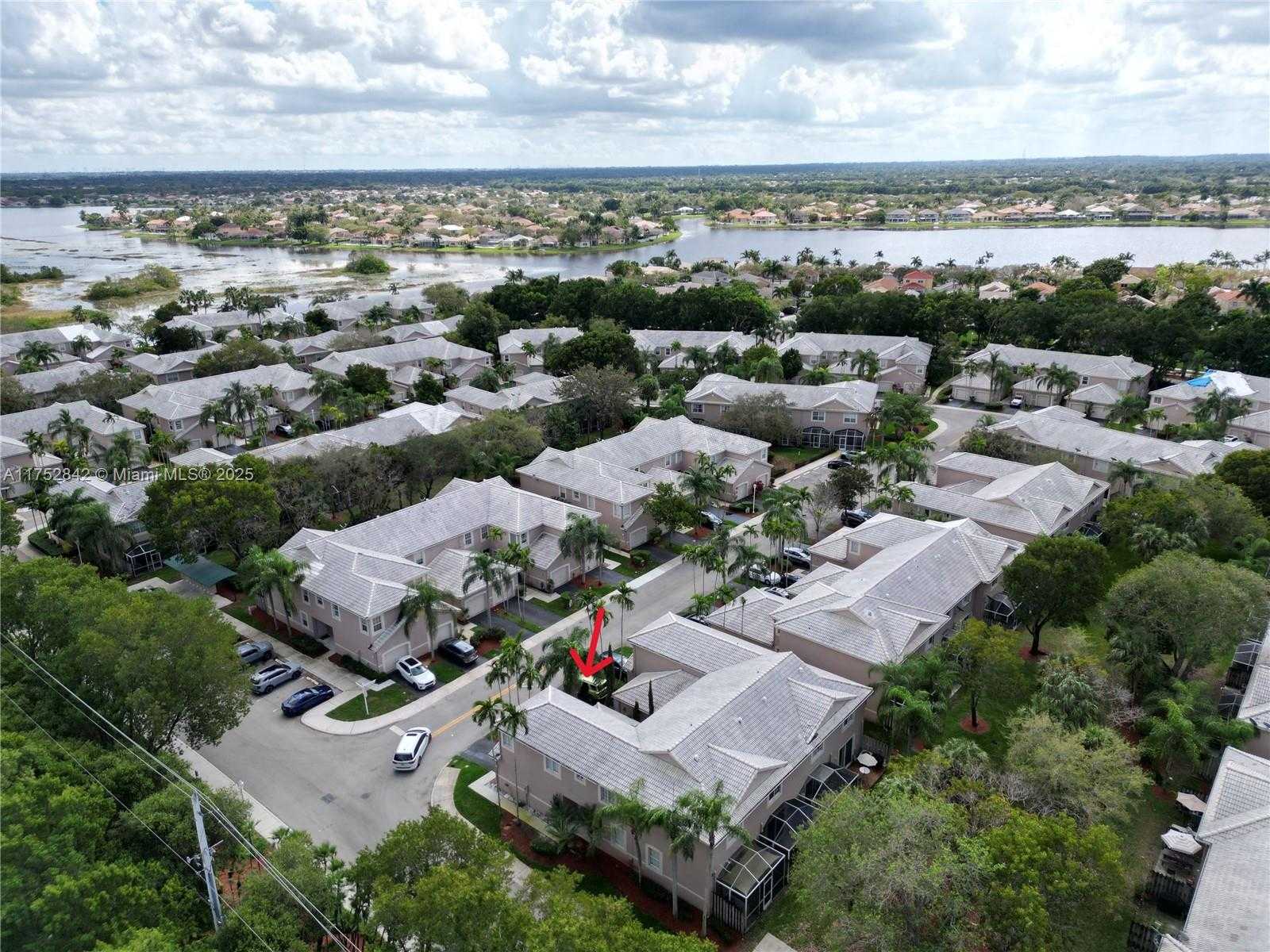 Small Image of 2045 POMPEII CT #2045, Weston Number 2