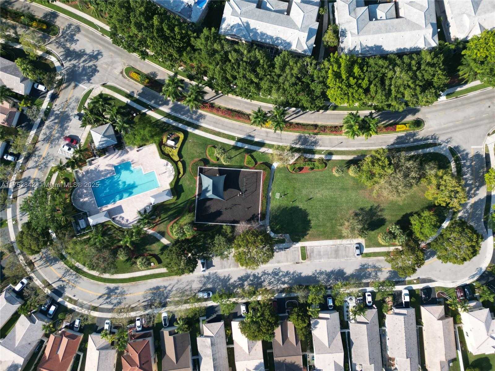 Small Image of 2045 POMPEII CT #2045, Weston Number 35