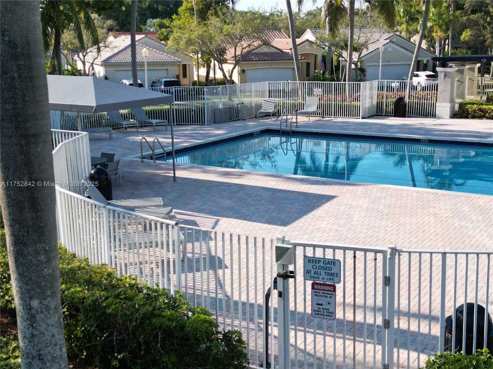 Small Image of 2045 POMPEII CT #2045, Weston Number 51