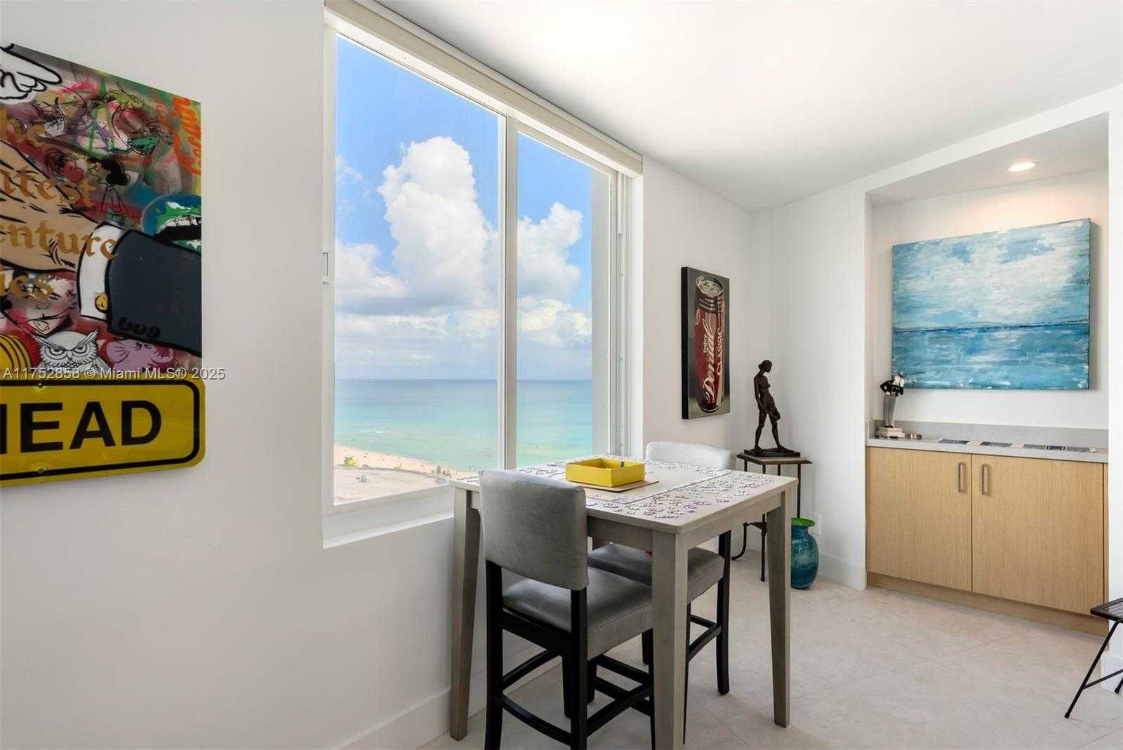 Small Image of 5401 COLLINS AVE #1220, Miami Beach Number 5