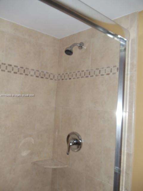 Small Image of 2020 NORTH EAST 135TH ST #904, North Miami Number 11