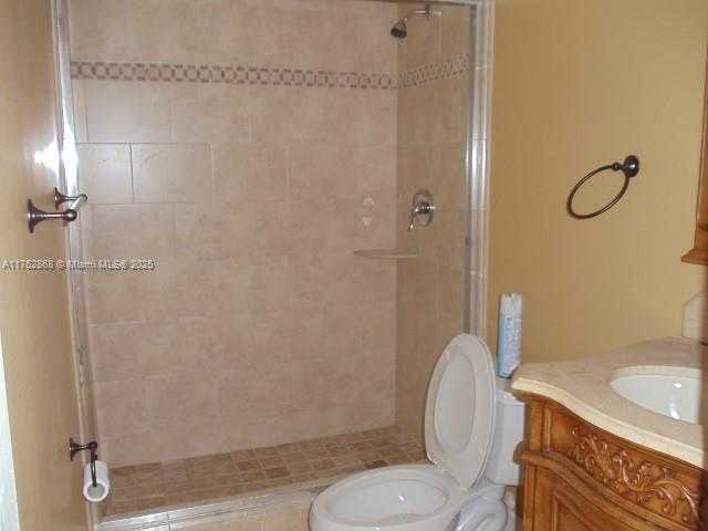 Small Image of 2020 NORTH EAST 135TH ST #904, North Miami Number 9