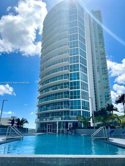 Small Image of 480 NORTH EAST 30TH ST #1803, Miami Number 12