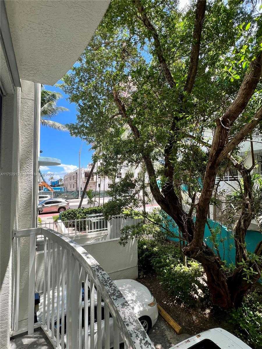 Small Image of 9172 COLLINS AVE #214, Surfside Number 22