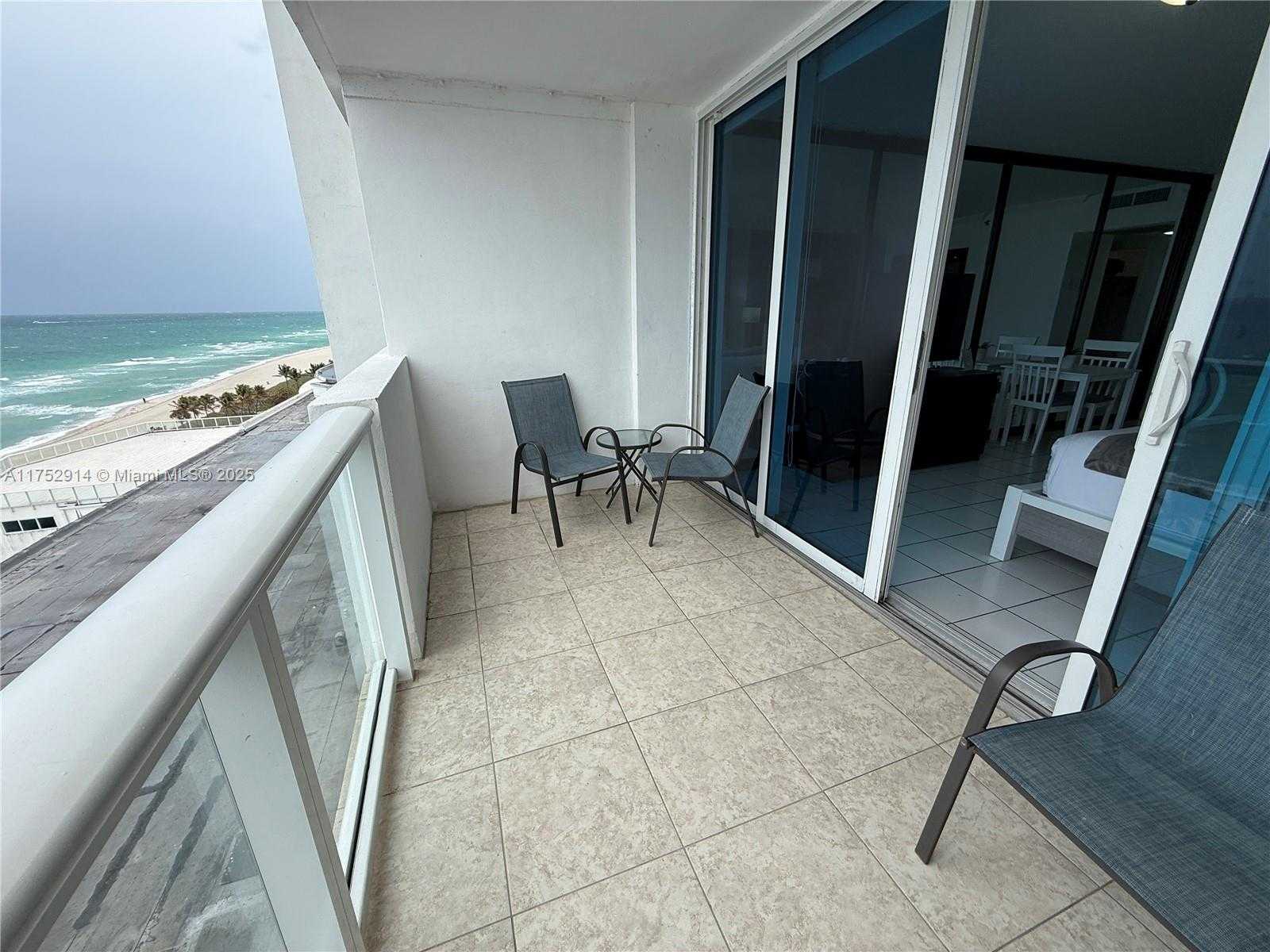 Small Image of 5445 COLLINS AVE #729, Miami Beach Number 20