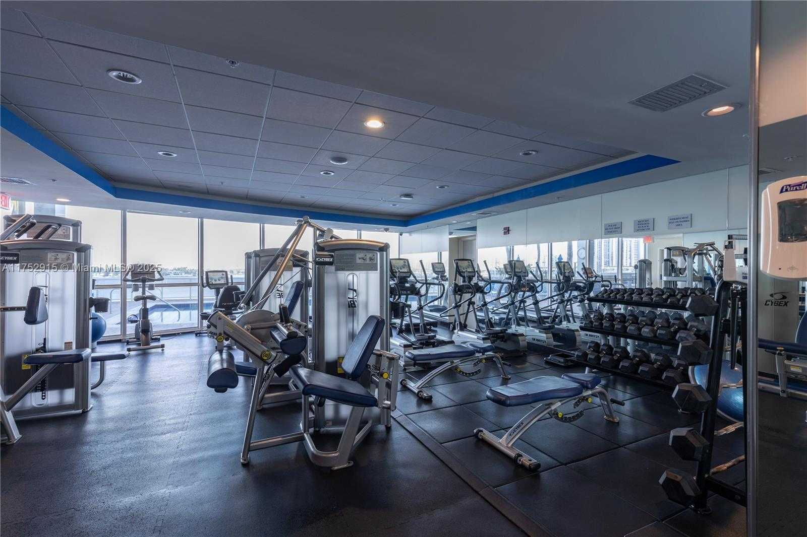 Small Image of 1900 SUNSET HARBOUR DR #703, Miami Beach Number 17