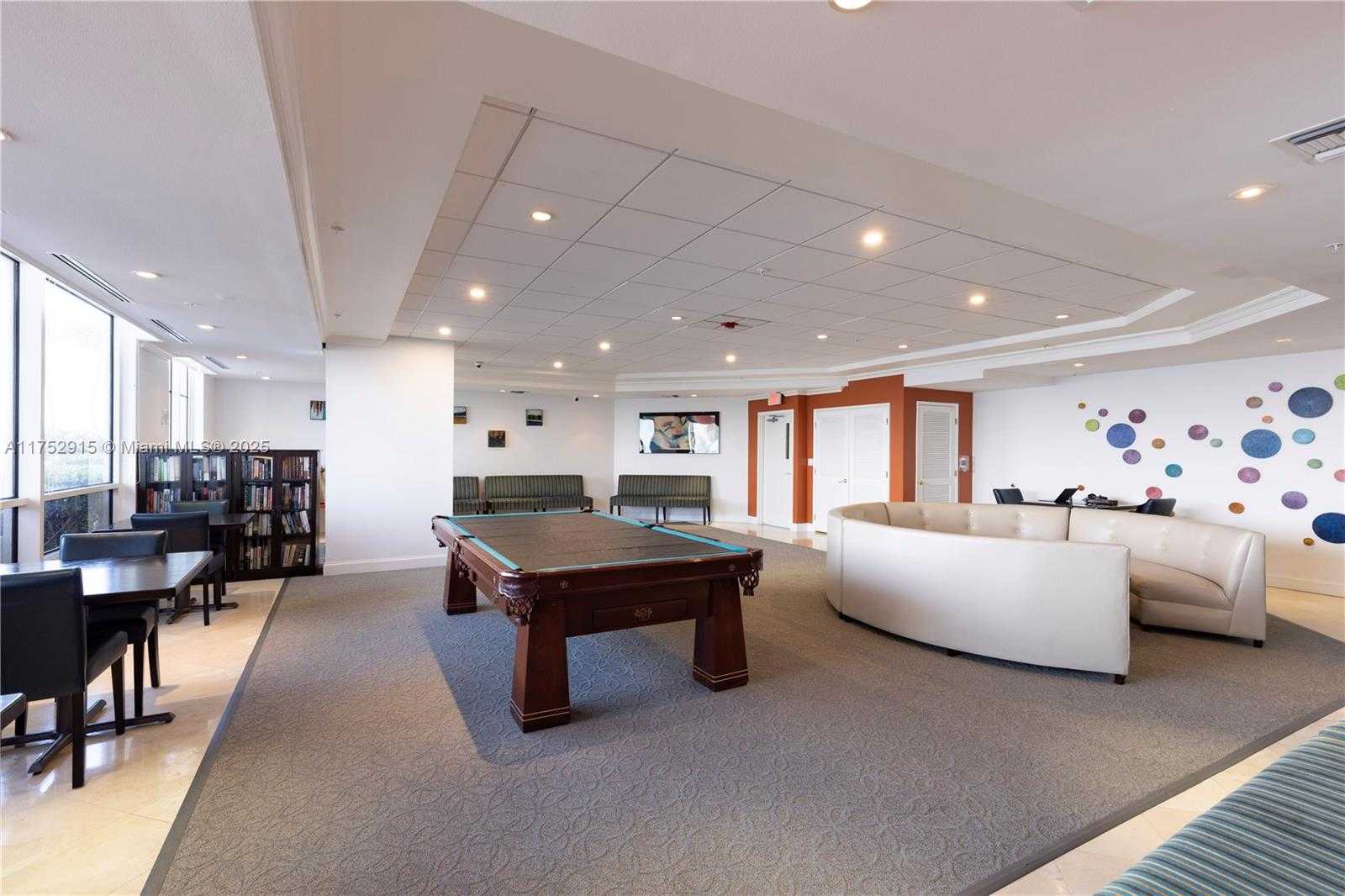Small Image of 1900 SUNSET HARBOUR DR #703, Miami Beach Number 21