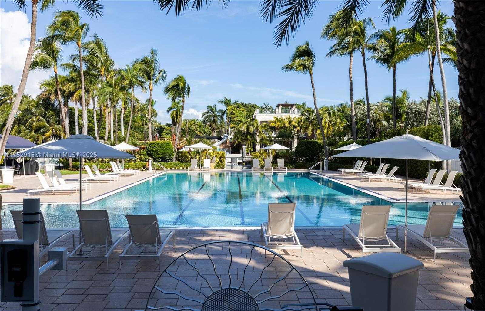 Small Image of 1900 SUNSET HARBOUR DR #703, Miami Beach Number 22