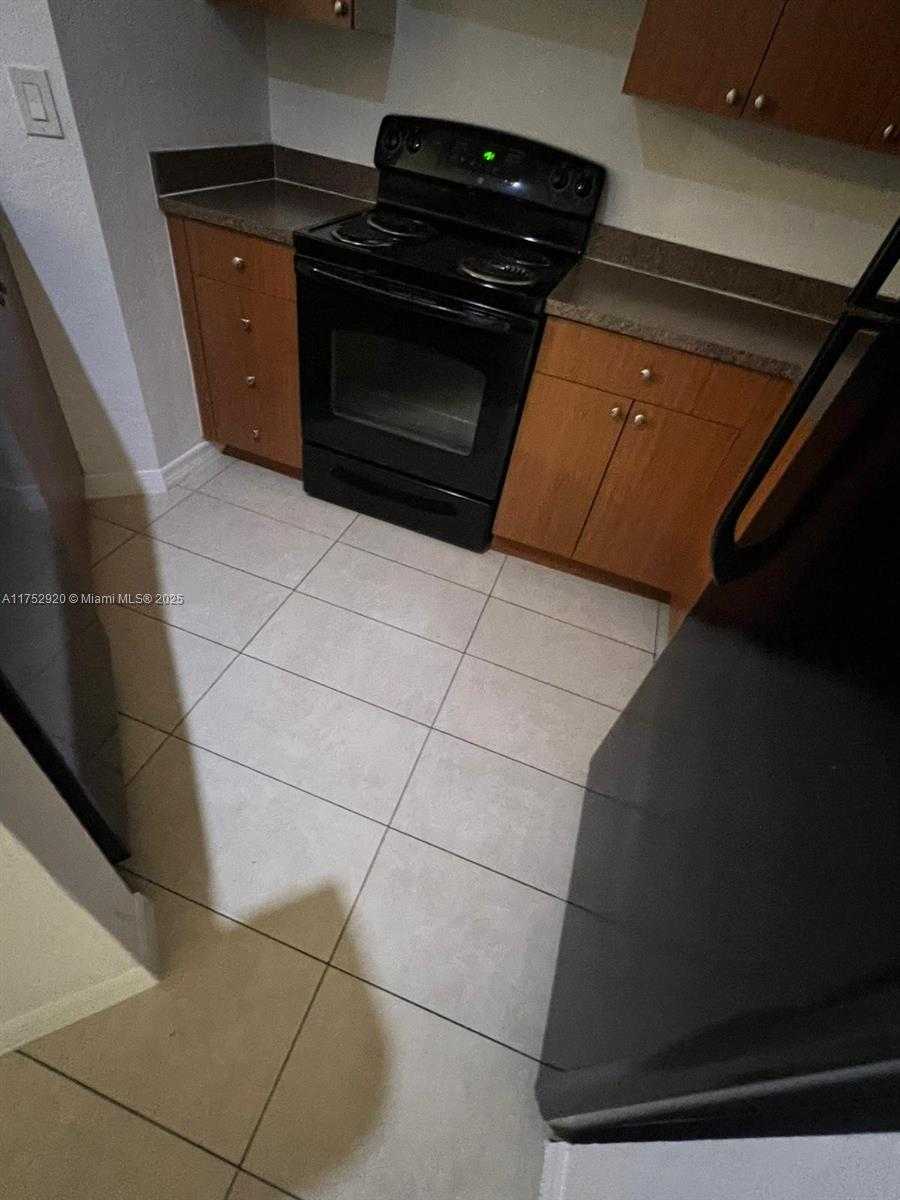 Small Image of 3340 NORTH PINEWALK DR N #1514, Margate Number 7