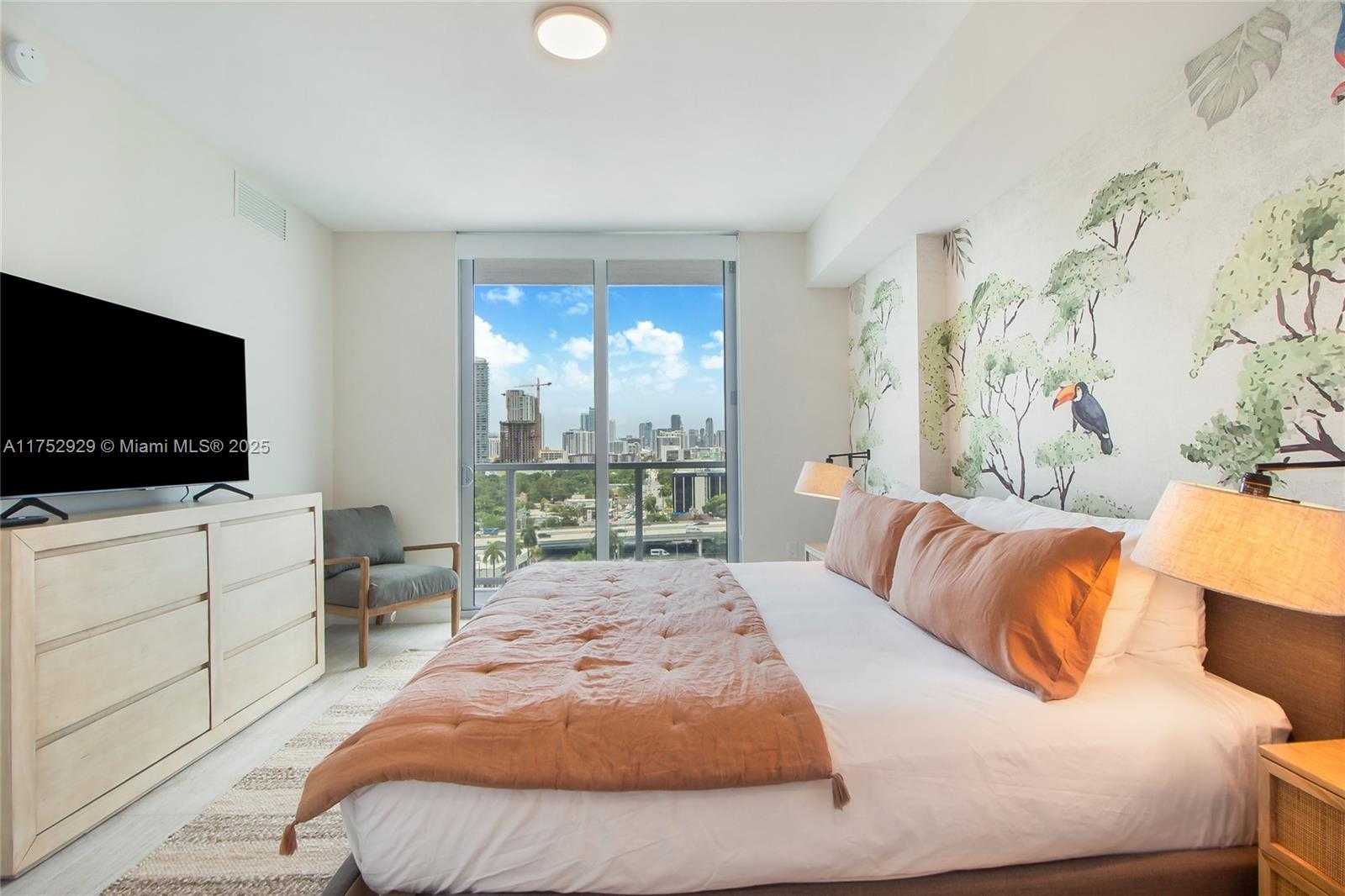 Small Image of 3900 BISCAYNE BLVD #S-1108, Miami Number 9