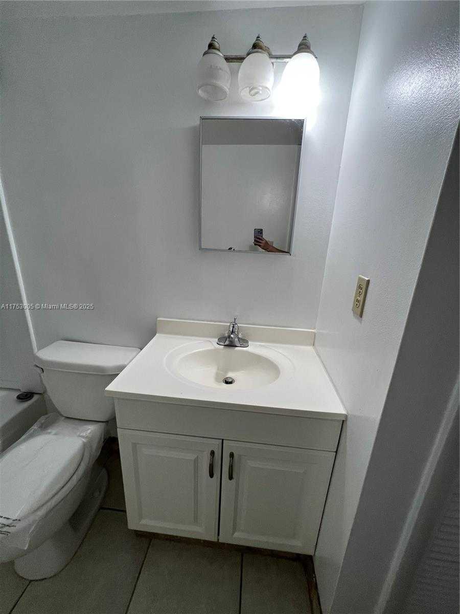 Small Image of 4116 NORTH WEST 88TH AVE #104, Coral Springs Number 12