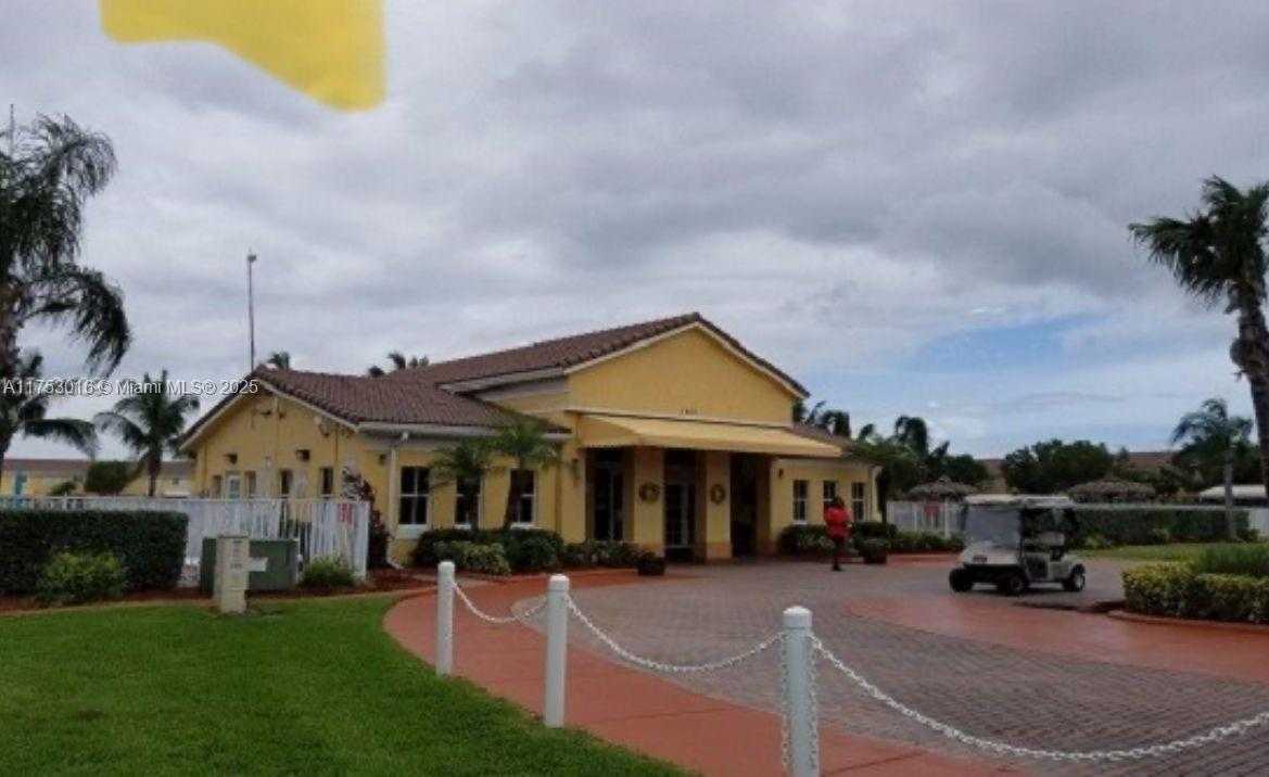 Small Image of 1692 SOUTH EAST 29TH CT #201, Homestead Number 20